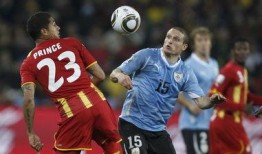 加纳乌拉圭爆料最新消息,揭秘两国关系背后真相！”